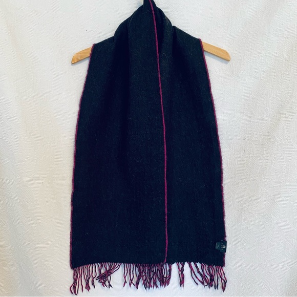 Tumi baby alpaca grey pink reversible fringed scarf - Picture 5 of 7